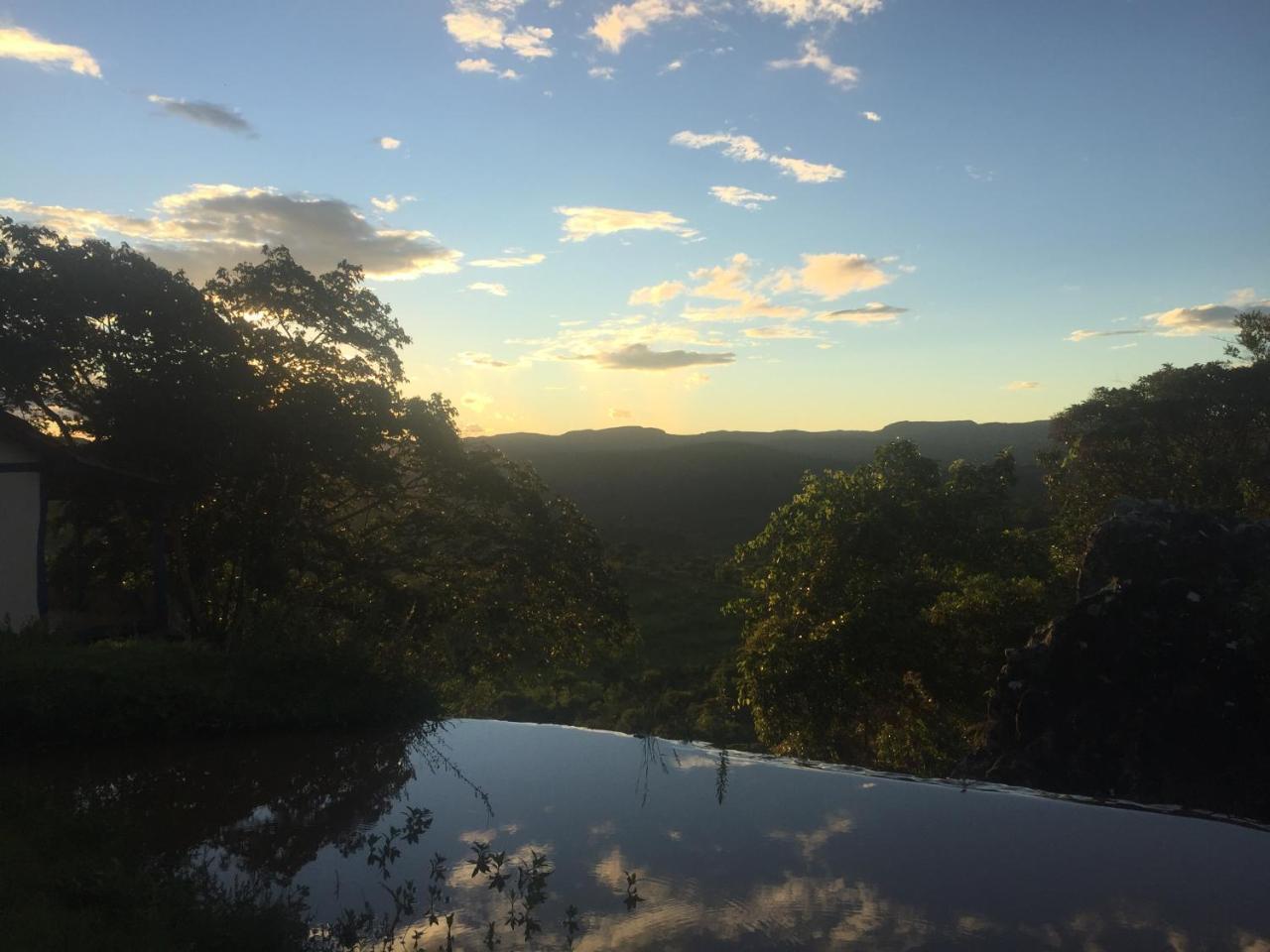 Pousada Sao Goncalo São Gonçalo do Rio das Pedras Exterior photo
